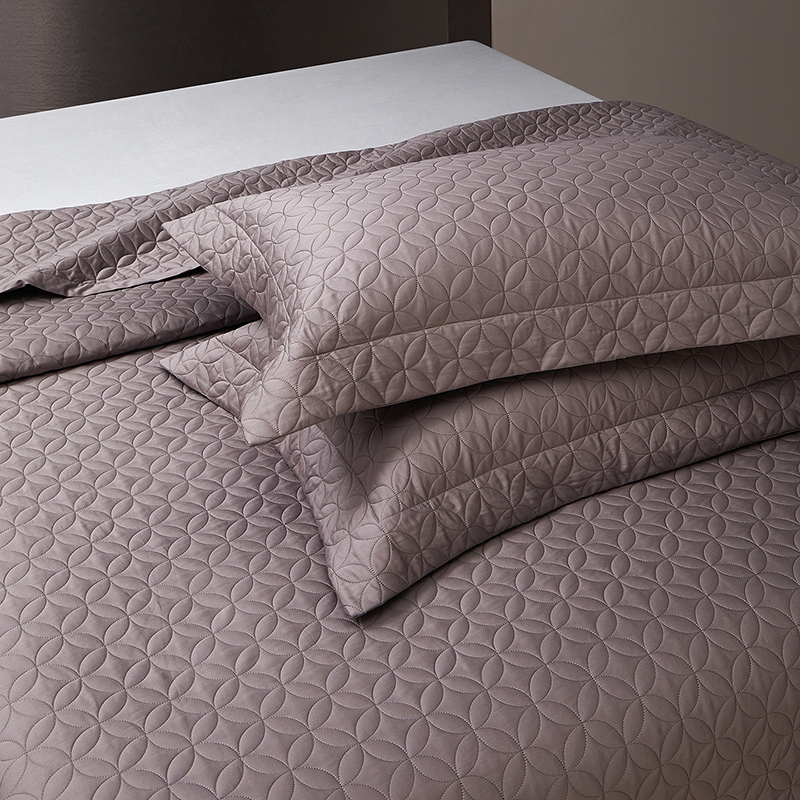 Set Copriletto Trapuntato in C - Home Textiles Premium recensione e prezzo